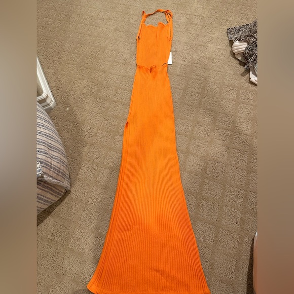 ISABELLE QUINN dress - Picture 5 of 8